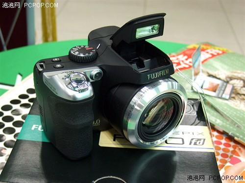 20日相机行情:首款2999元单反套机诞生(2)