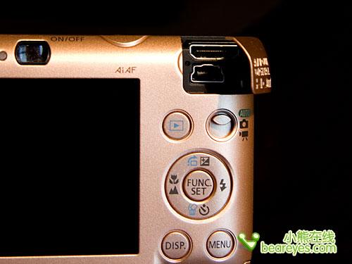 穿梭摩登都市佳能IXUS100IS外观简析(3)