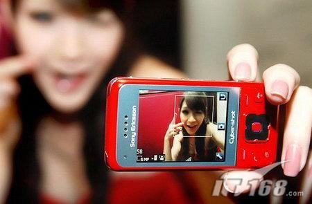 W995领衔索尼爱立信五大明星下周上市(4)