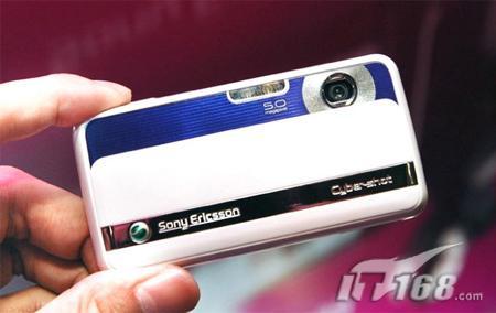 W995领衔索尼爱立信五大明星下周上市(4)