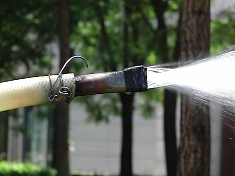 每秒1000帧 极速连拍DC卡西欧FC100评测 每秒1000帧 极速连拍DC卡西欧FC100评测