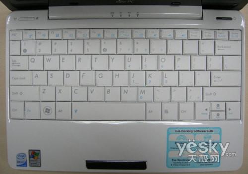 缩小版苹果Air华硕易PC贝壳机真机图赏(3)