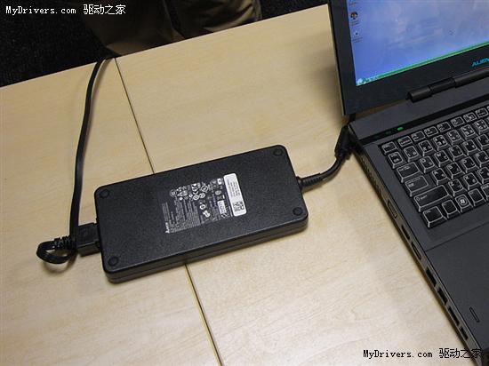 戴尔新旗舰本Alienware M17x上市