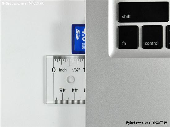 苹果新13寸MacBook Pro拆解
