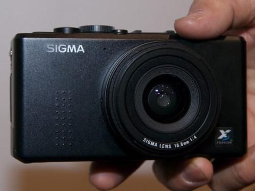 16日相机行情：防抖中端单反仅需4990元(6)