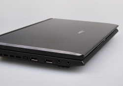 畅享3G时代：海尔X105移动G3上网本评测