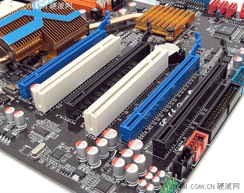 顶级AM3决战!nForce 980a比拼790FX