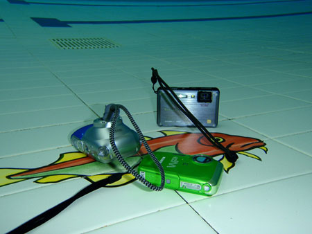 沙滩海浪四款防水便携数码相机横向评测(5)