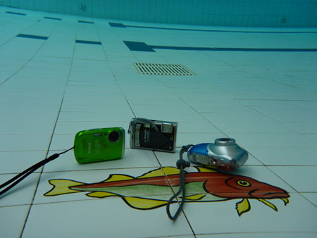 沙滩海浪四款防水便携数码相机横向评测(8)