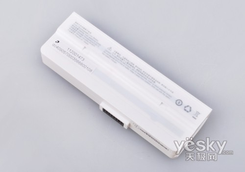 蓝宝石之魅 同方首款G3上网本iminiS5实测