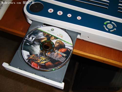 新版强悍改造Xbox 360笔记本