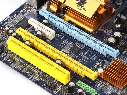 捷波悍马785G主板测试 