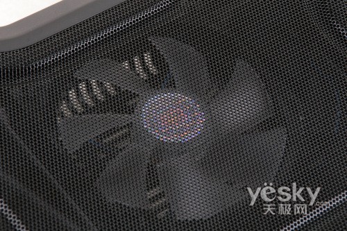 酷冷至尊龙尊5218散热器