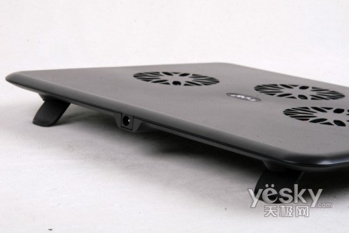 冷板凳幽浮笔记本散热器 