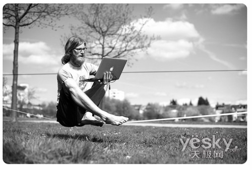 24小时不掉线 笔记本电脑玩好假期无线生活