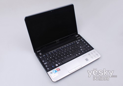 戴尔Inspiron1320评测