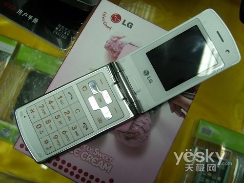 打动人心六款女性最爱时尚手机全选购(3)