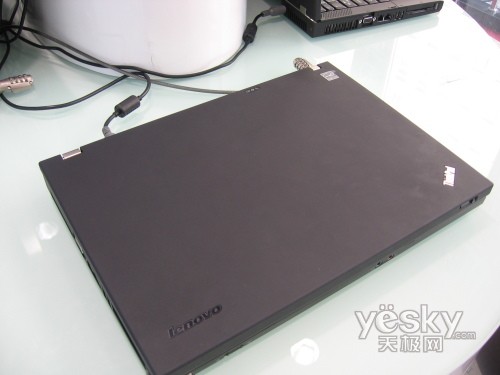 ThinkPad T400