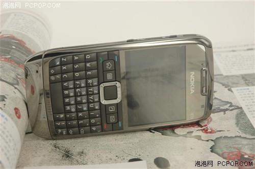 三星i900领跑上半月超热卖手机TOP12(11)