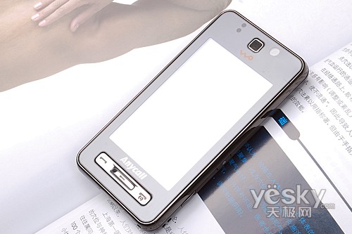 500万像素联通定制强机 三星S7520U评测