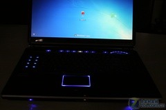 GTX 280M双卡啥样 顶级游戏本拆解评测 