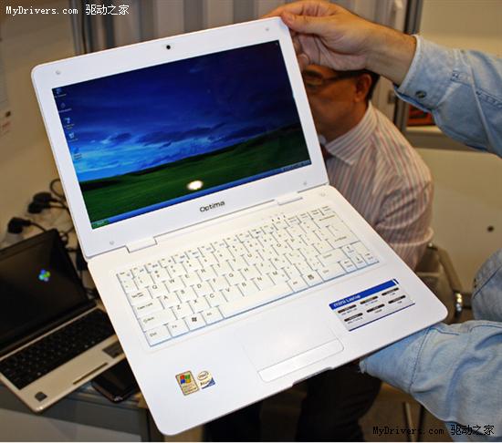 超强国产上网本现身IFA 与Macbook Air比轻薄