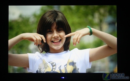 1000万:1 优派新款LED背光源液晶首测 1000万:1 优派新款LED背光源液晶首测