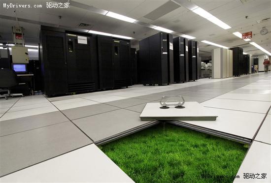 IBM三季度净利32亿美元 增长14％