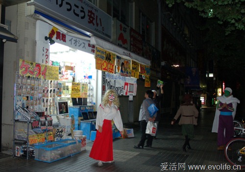 全球各地纷纷发布Windows 7 日本最另类