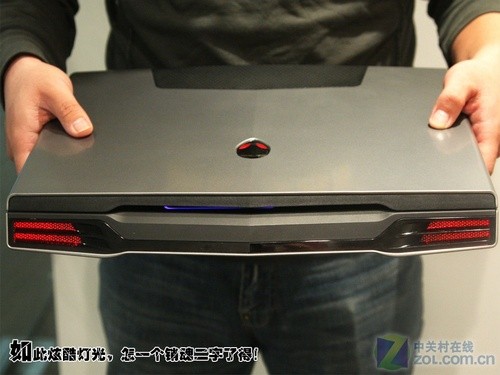 i7 920XM驾到！戴尔Alienware M15x评测 