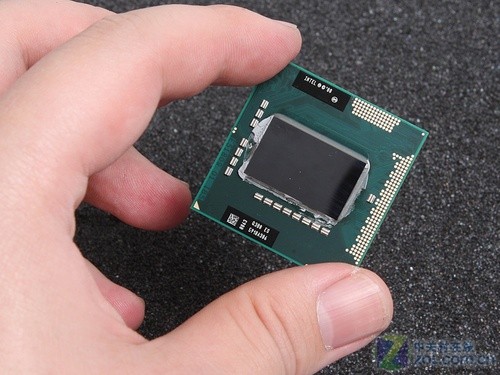 i7 920XM驾到！戴尔Alienware M15x评测 