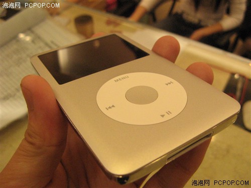 上市快抢 120GB新iPod classic仅2100