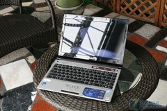 13小时续航 华硕金属轻薄本UL30评测 