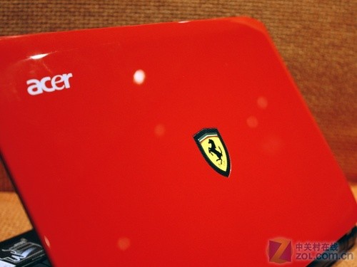 紧随潮流 宏碁Ferrari One轻薄本评测 紧随潮流 宏碁Ferrari One轻薄本评测