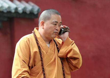 港商与登封市“秘谋”少林寺上市 寺内人心惶惶(组图)