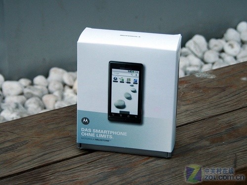 GSM版DROID 摩托罗拉Milestone独家评测 
