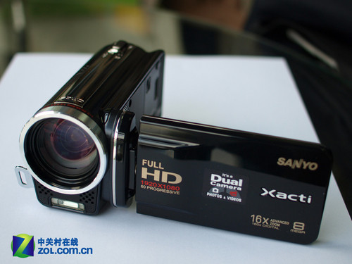 全高清闪存摄像机 三洋FH1仅售4200元 