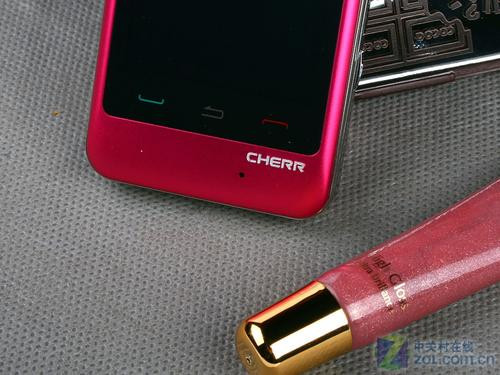 IM软件6合1 "聊客"齐乐CHERR3690评测 