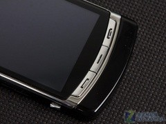 不比iPhone逊色 16GB三星I8910今促销 