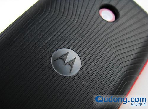黑白双煞 MOTO W562亚太音乐机简易实测 