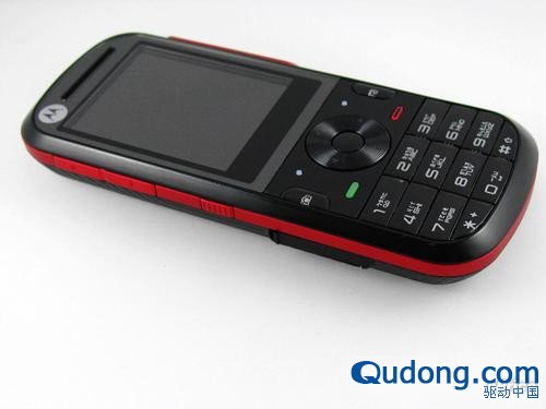 黑白双煞 MOTO W562亚太音乐机简易实测 