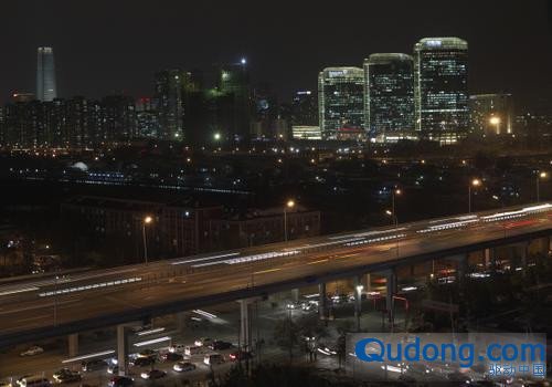 北京•夜色  从佳能EOS 7D上看到一个平日见不到的北京 