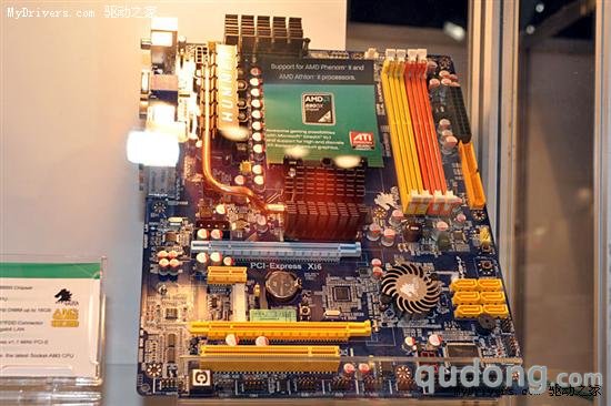 四大成员集体亮相:AMD 8系列主板全展示