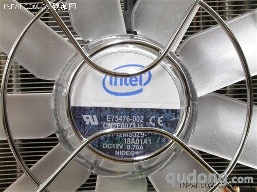 配4热管散热器 i7 980X正式盒装曝光