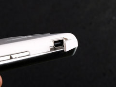 720P直播多媒体手机 联想i61今日降99元 