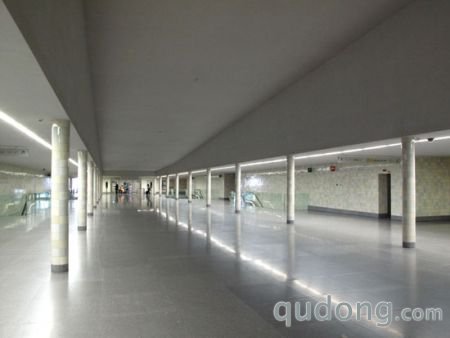 波尔图地铁站-04