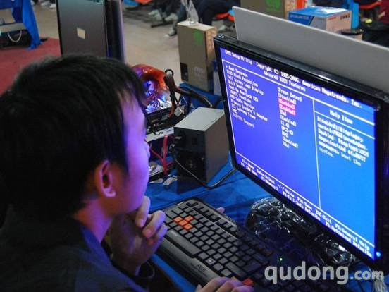 C:\Users\Sophic\Desktop\西安建筑科技大学\DSC_7771.jpg