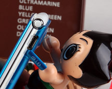 冰淇淋领衔 八款翻盖手机伴您度过酷夏 