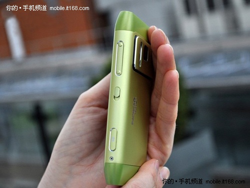 诺基亚N8夺冠 1200万顶级拍照手机盘点