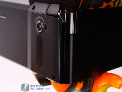 双向翻盖+魔幻键盘 联想P90w趣味图赏